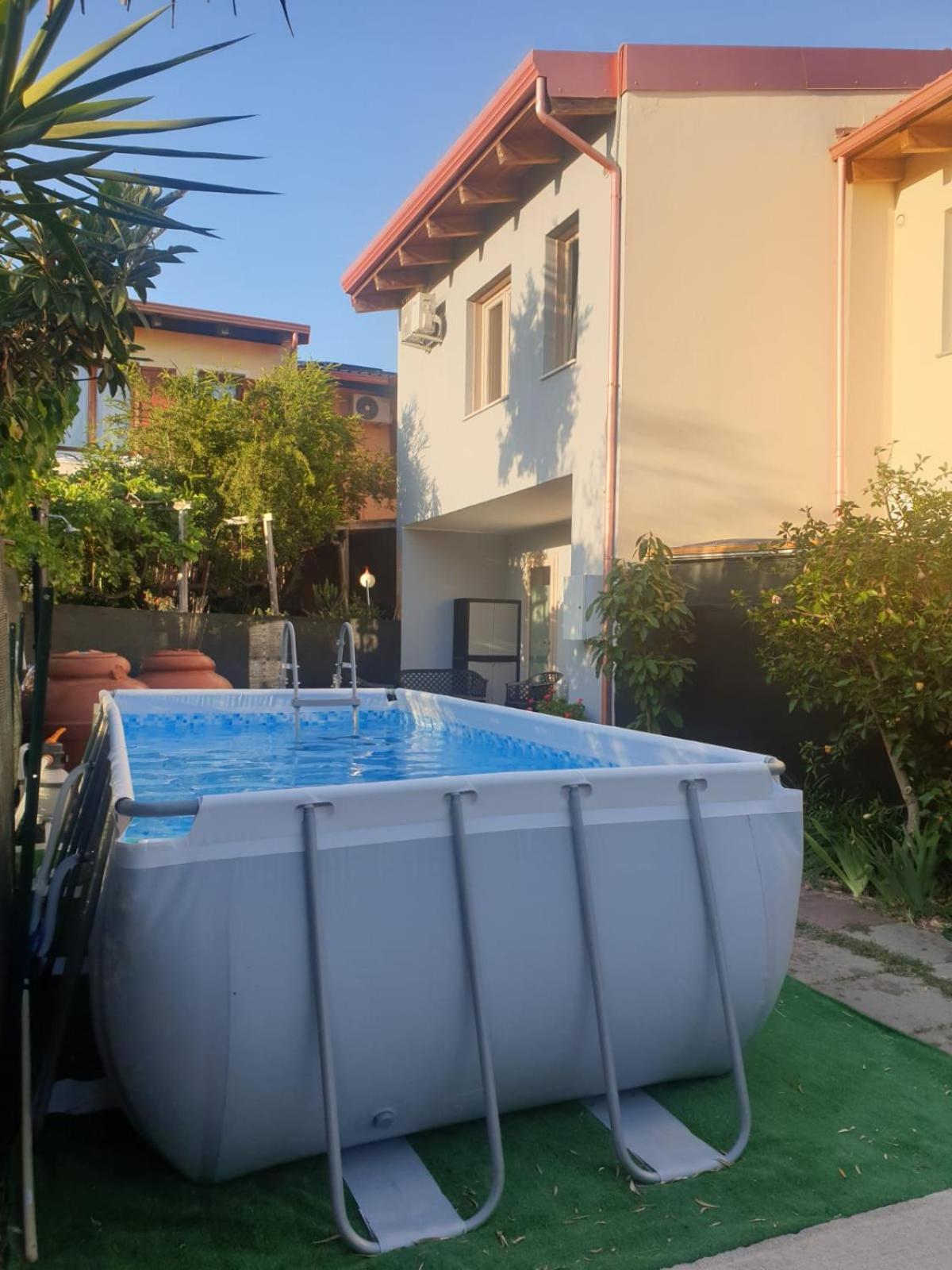 Domek Villa A 100Mt Dalla Spiaggia 卡波特拉 外观 照片